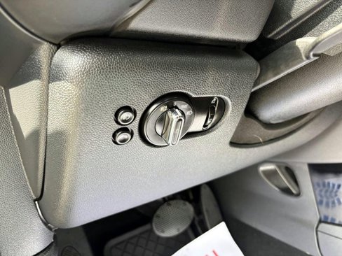 Used 2015 MINI Cooper S image 14