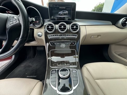Used 2017 Mercedes-Benz C 300 4MATIC Sedan w/ Parking Assist Package image 21