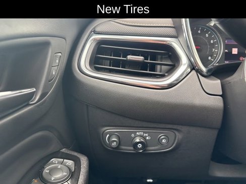 Certified 2022 Chevrolet Equinox Premier image 18