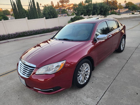 Used 2011 Chrysler 200 Limited image 10