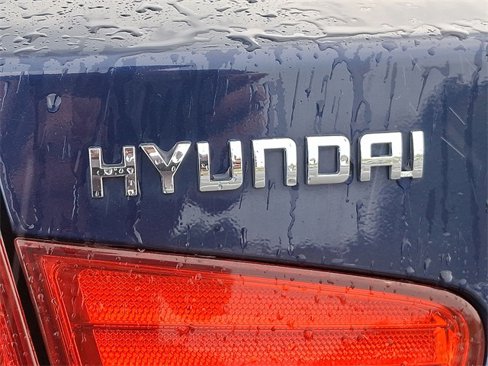 Used 2010 Hyundai Elantra GLS image 28