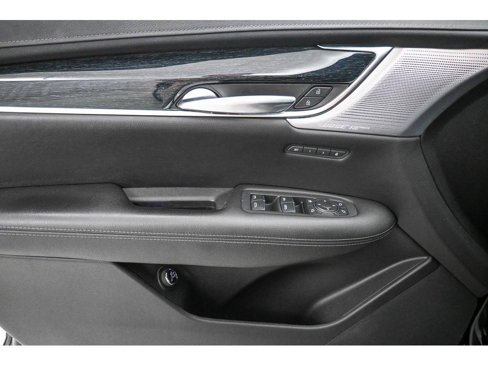 Used 2022 Cadillac XT5 Premium Luxury image 28