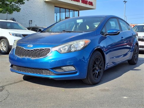 Used 2014 Kia Forte EX w/ Premium Package image 3