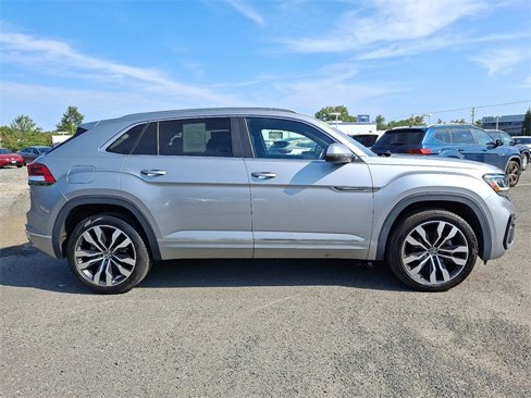 Used 2021 Volkswagen Atlas Cross Sport SEL R-Line image 7