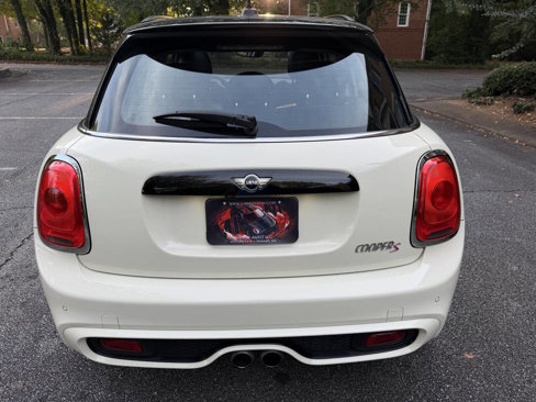 Used 2018 MINI Cooper S image 9