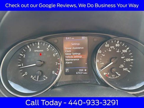 Used 2018 Nissan Rogue SV image 17