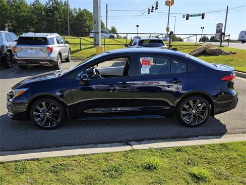 New 2025 Toyota Corolla SE image 4