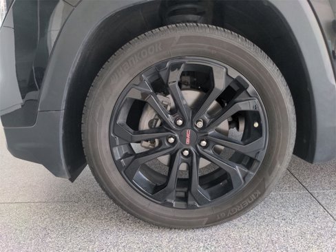 Certified 2022 GMC Terrain SLE w/ Driver Convenience Package image 32