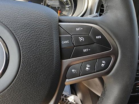 Certified 2021 Jeep Cherokee Limited w/ Elite Package image 25