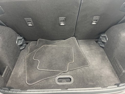 Used 2019 Ford EcoSport SE image 9