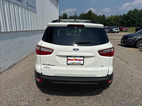 Used 2021 Ford EcoSport SE w/ SE Convenience Package image 9