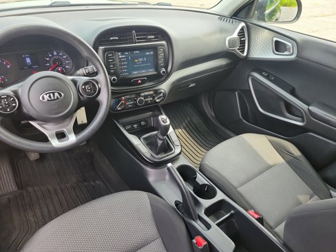 Used 2020 Kia Soul LX image 19