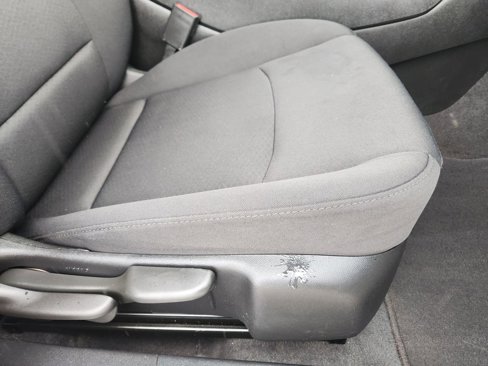 Used 2020 Chevrolet Malibu LS image 28