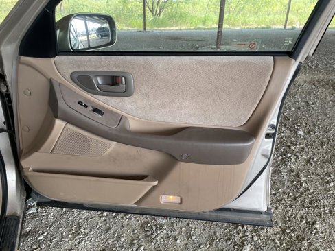 Used 1996 Toyota Avalon XL image 26
