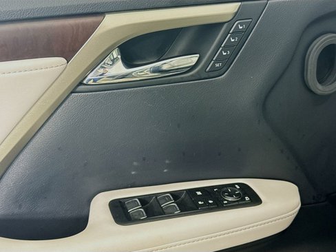 Used 2020 Lexus RX 350 AWD w/ Premium Package image 18