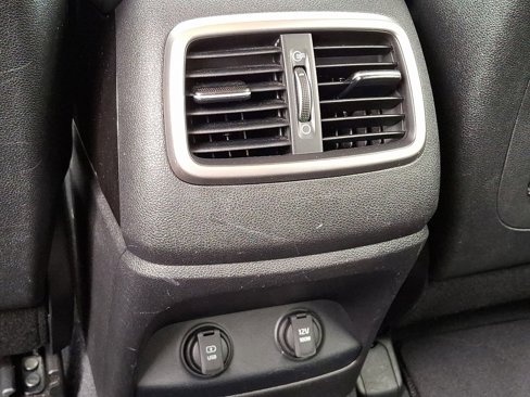 Used 2018 Kia Sorento EX image 12