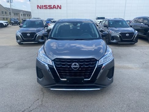 Used 2024 Nissan Kicks S image 9