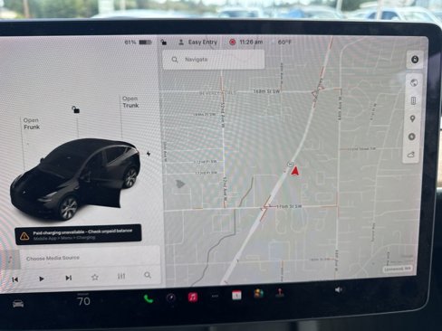 Used 2021 Tesla Model Y Long Range image 10