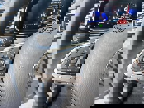 New 2025 Volkswagen Jetta SE image 17