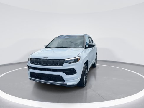 Used 2022 Jeep Compass High Altitude image 3
