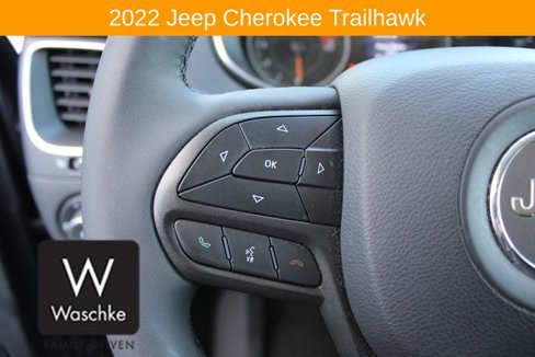 Used 2022 Jeep Cherokee Trailhawk w/ Comfort/Convenience Group image 27