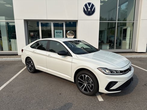 New 2025 Volkswagen Jetta Sport image 15