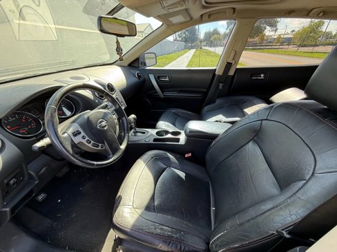 Used 2011 Nissan Rogue SV w/ SL Pkg image 10