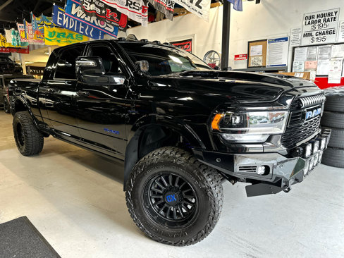 Used 2023 RAM 2500 Limited image 1