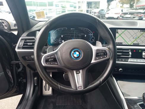 Used 2022 BMW 330e w/ M Sport Package image 13