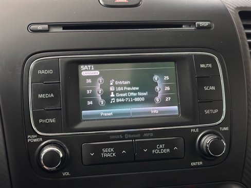 Used 2016 Kia Forte Koup EX image 39