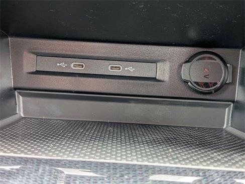 New 2025 Volkswagen Taos S image 20