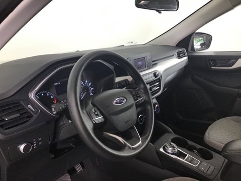 Used 2022 Ford Escape S image 8