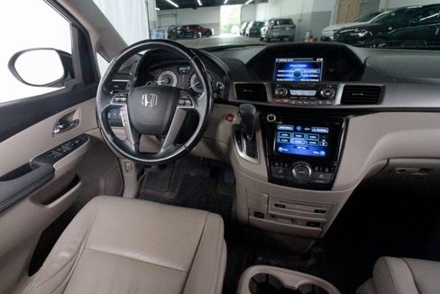 Used 2015 Honda Odyssey EX-L image 9
