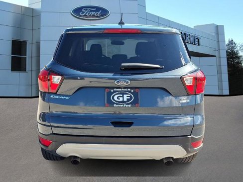Certified 2019 Ford Escape SE image 5