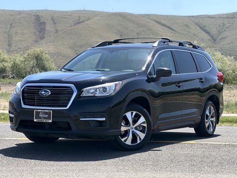 Used 2020 Subaru Ascent Premium w/ Convenience Package image 1