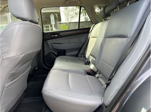 Used 2019 Subaru Outback 2.5i Limited image 13