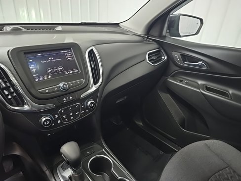 Used 2022 Chevrolet Equinox LT image 25