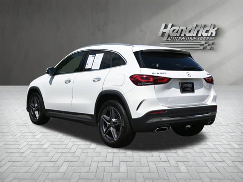 Used 2023 Mercedes-Benz GLA 250 4MATIC image 7