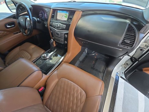 Used 2018 INFINITI QX80 4WD w/ Deluxe Technology Package image 30