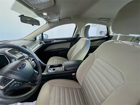 Used 2018 Ford Fusion S image 20