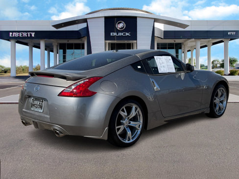 Used 2010 Nissan 370Z Touring w/ Sport Pkg image 3