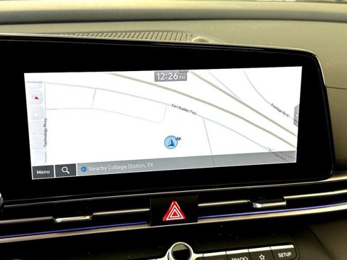 Used 2024 Hyundai Elantra SEL image 19