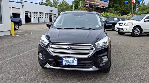 Used 2019 Ford Escape SE image 3