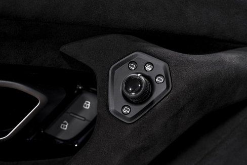 Used 2023 Lamborghini Huracan Sterrato image 10