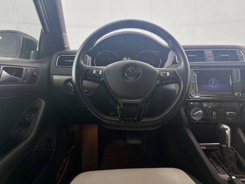 Used 2016 Volkswagen Jetta Sport image 22