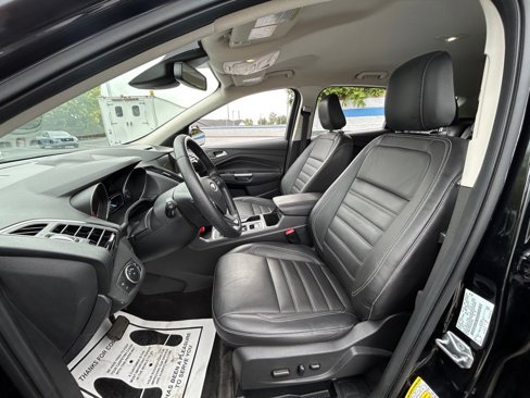 Used 2018 Ford Escape SEL w/ Ford Safe & Smart Package image 17