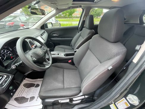 Used 2016 Honda HR-V EX image 10