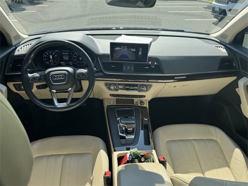 Used 2018 Audi Q5 2.0T Premium Plus w/ Premium Plus Package image 13