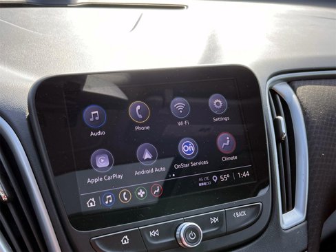Used 2022 Chevrolet Malibu LT image 30