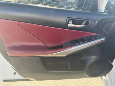 Used 2017 Lexus IS 200t F Sport image 8